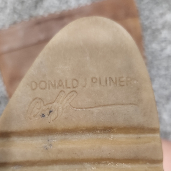 Donald J. Pliner Brown Leather Wedges - Picture 2 of 9